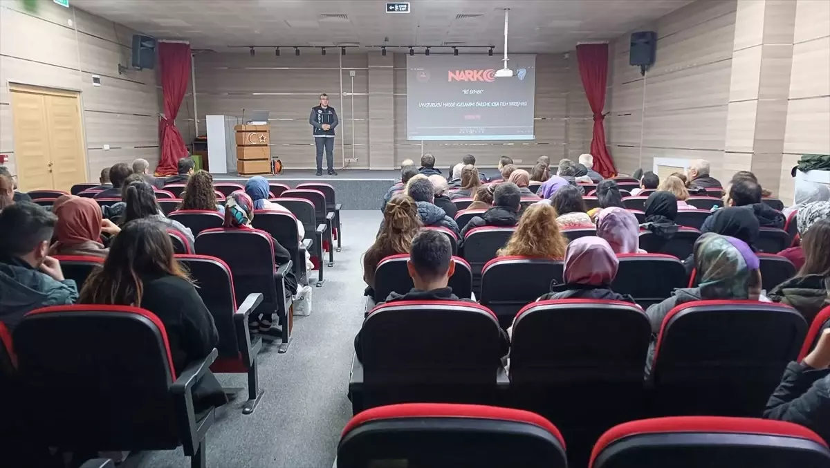 Göynücek’te Narkotik Semineri